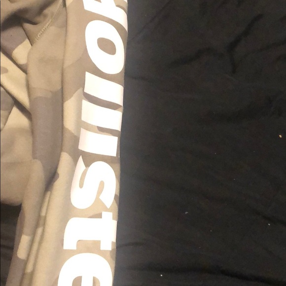 Hollister Hoody - Picture 5 of 8